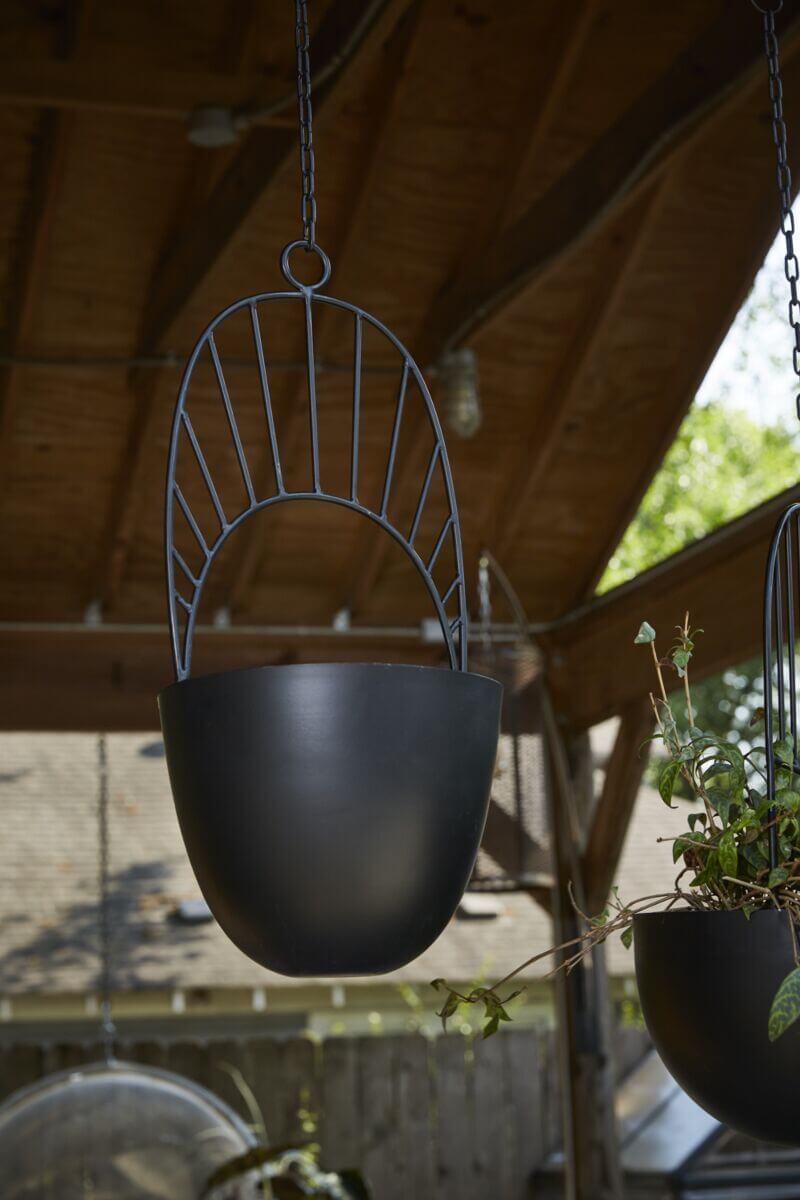 Hestia Hanging Pot