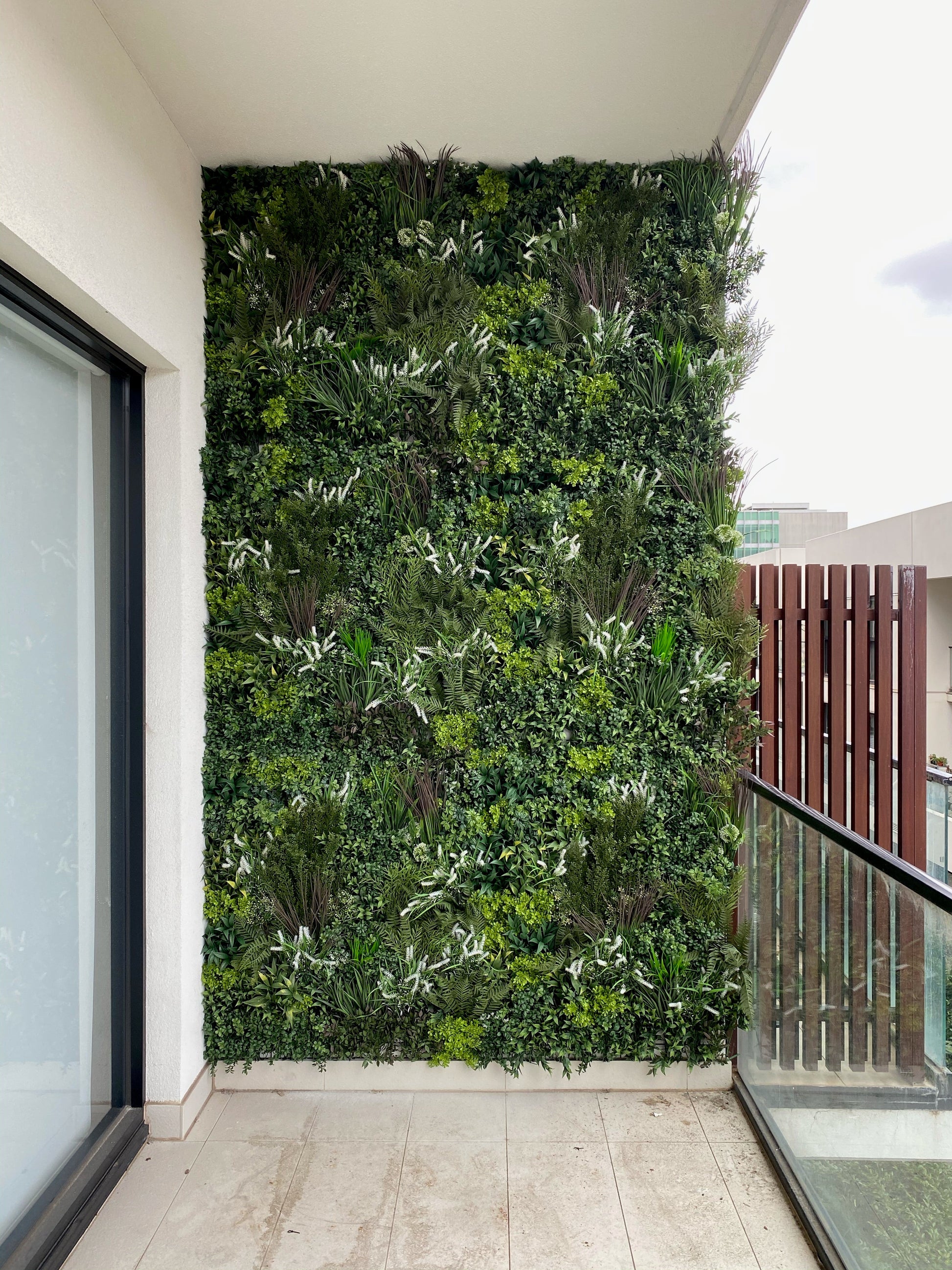 Luxury Garden of Eden 40" x 40" 11SQ FT Ultra Premium Metal Backed Commercial UV Green Wall NFPA Fire Resistant